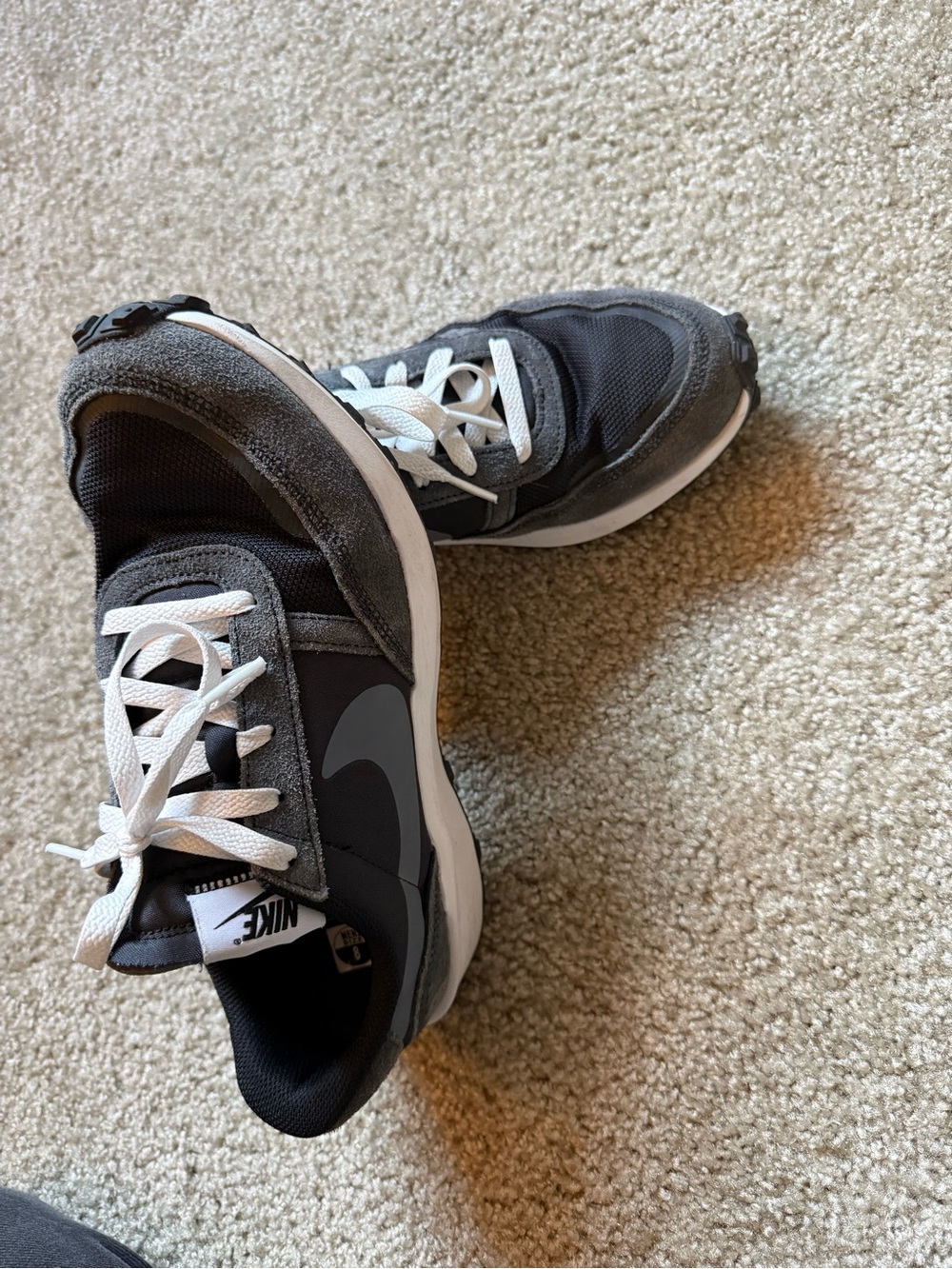 Nike Men’s Black and Gray Retro Running Sneakers